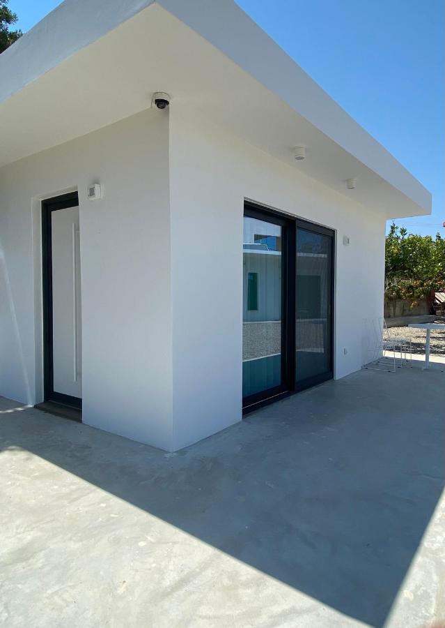 Lefko Apartments Tavronitis  Exterior photo