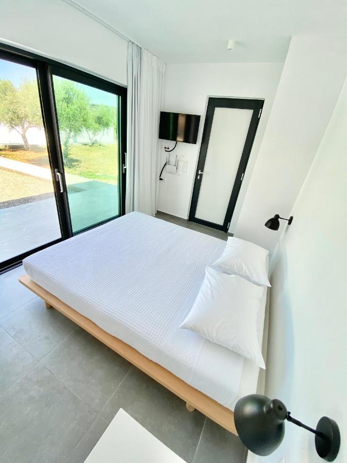 Lefko Apartments Tavronitis  Exterior photo